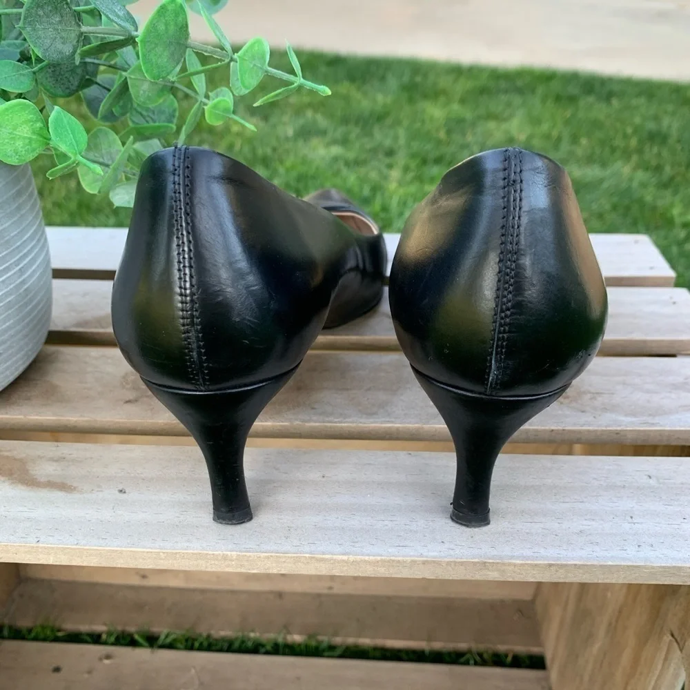 TOD’S Black Leather Shoes with Buckle | Size 38 EU / 7.5 - 8 US